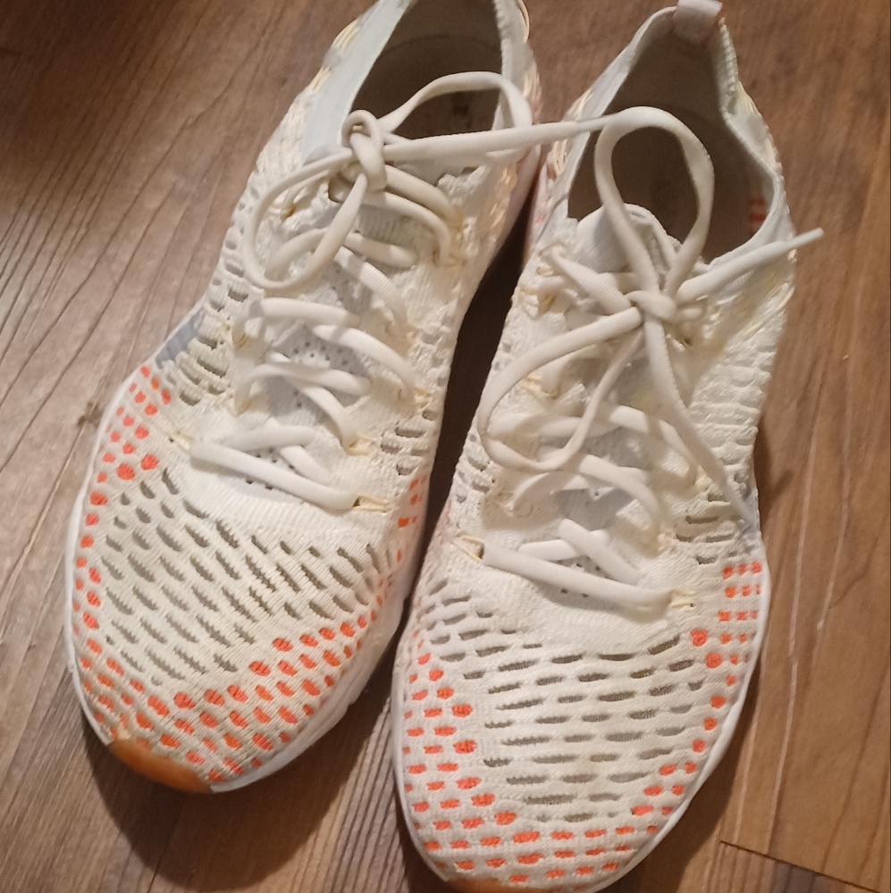 Nike Sneakers Size 9.5